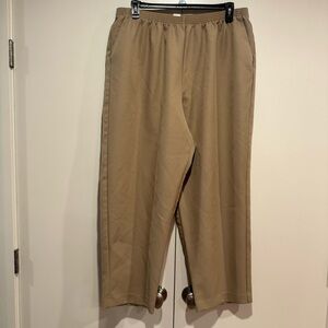 5/25 Women’s Plus Size Alfred Dunner Straight Leg Pants in Tan